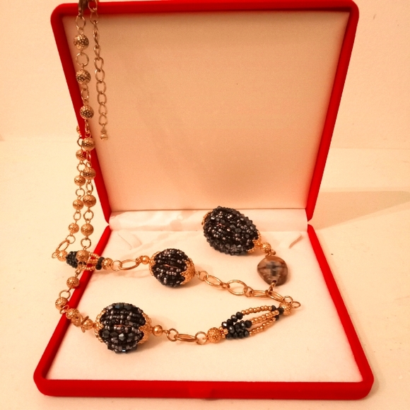 🎁 FREE GIFT INCLUDED 🎁 NWOT Beaded Onyx Necklace - Picture 10 of 15